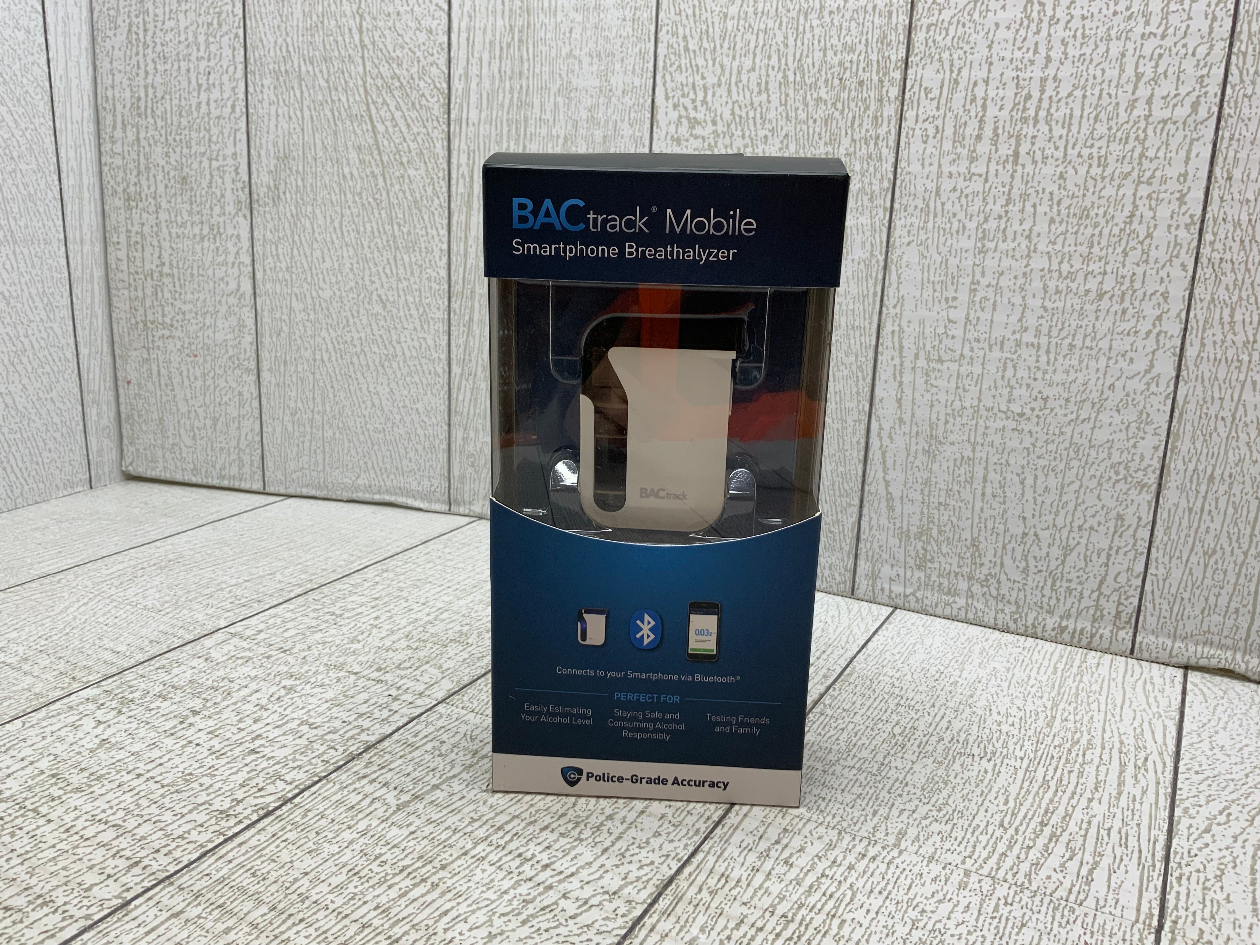 BACtrack Mobile Smartphone Breathalyzer - Professional-Grade Accuracy (8050759532782)